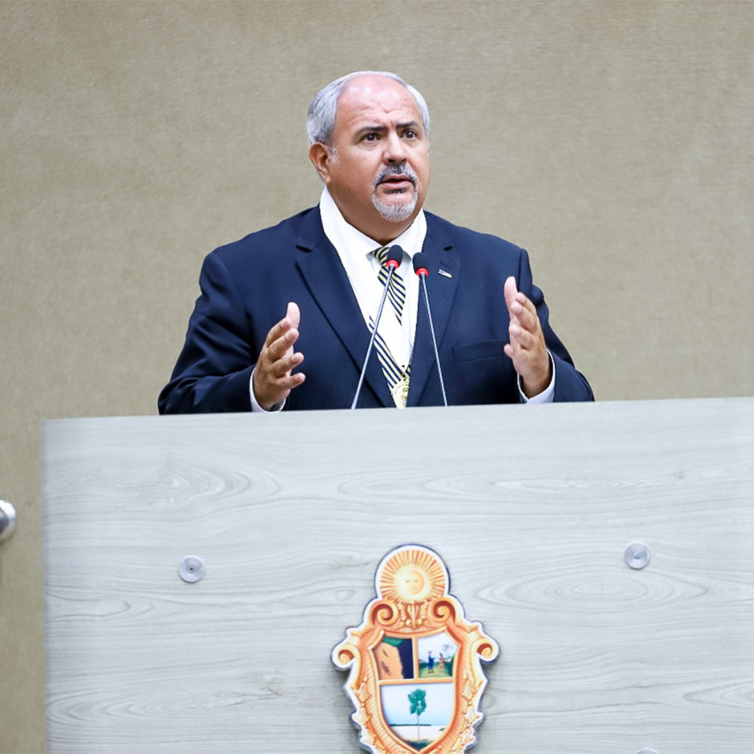 CDL Manaus recebe homenagem na Câmara Municipal por seus 58 anos de Fundação